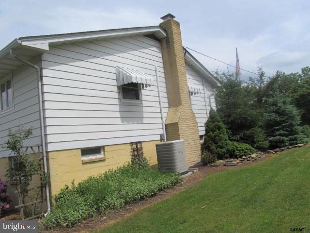 6289 Hoff Road Spring Grove, PA 17362 - Photo 9 of 27