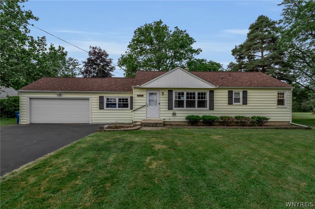 4906 Meyer Road Pendleton, NY 14120 - Photo 2 of 50