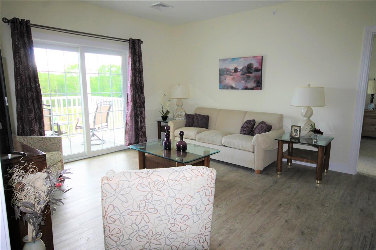 1 Regency Village Way, Unit 106 Merrimac, MA 01860 - Photo 4 of 22