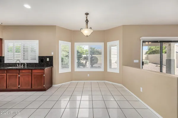 $2,950 | 4334 East Anderson Drive, Phoenix, AZ 85032