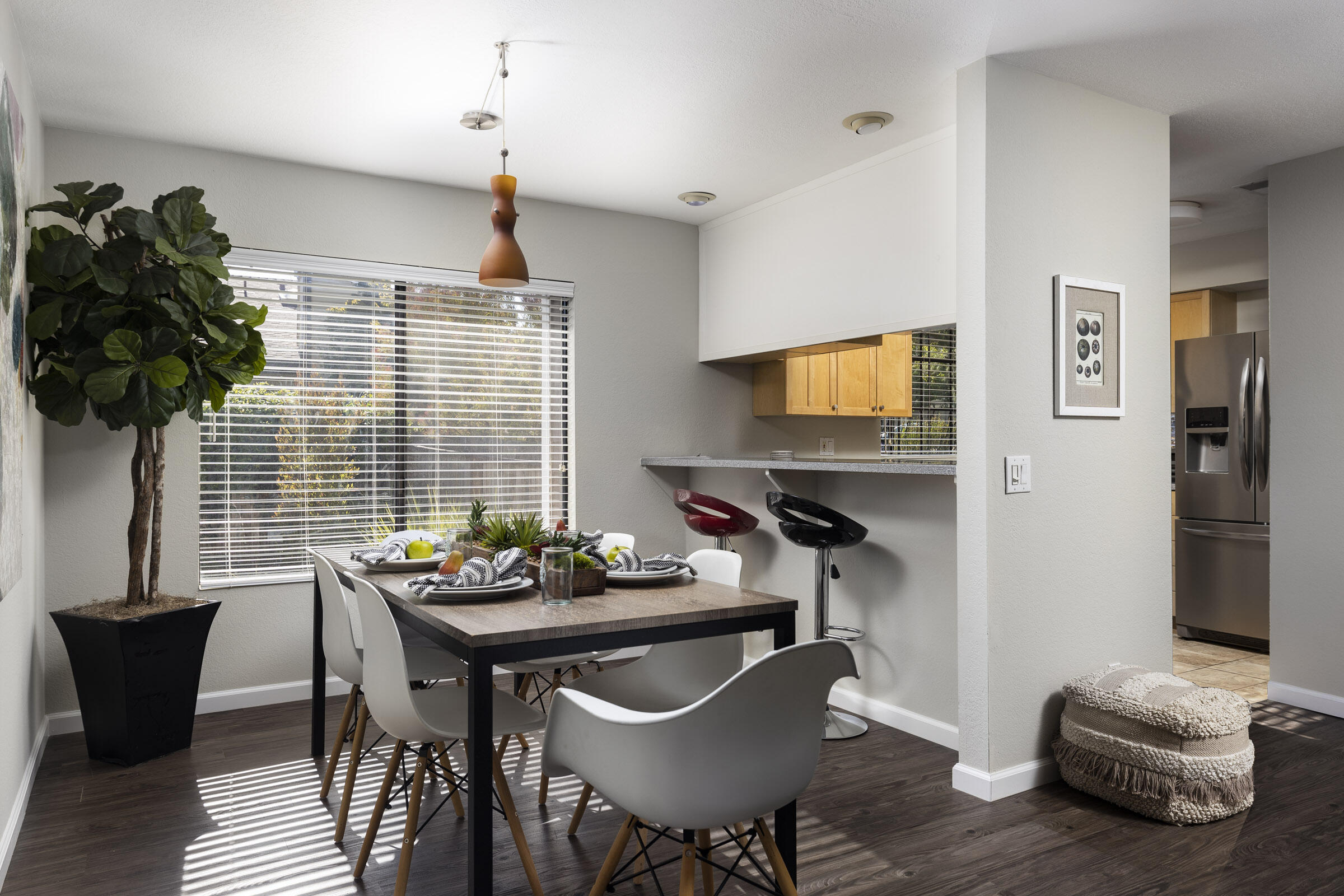 4017 Primavera Road, Unit A Santa Barbara, CA 93110 - Photo 4 of 17 a dining room with furniture and window
