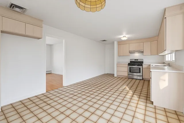 $899,000 | 16 Albemarle Road, Norwood, MA 02062