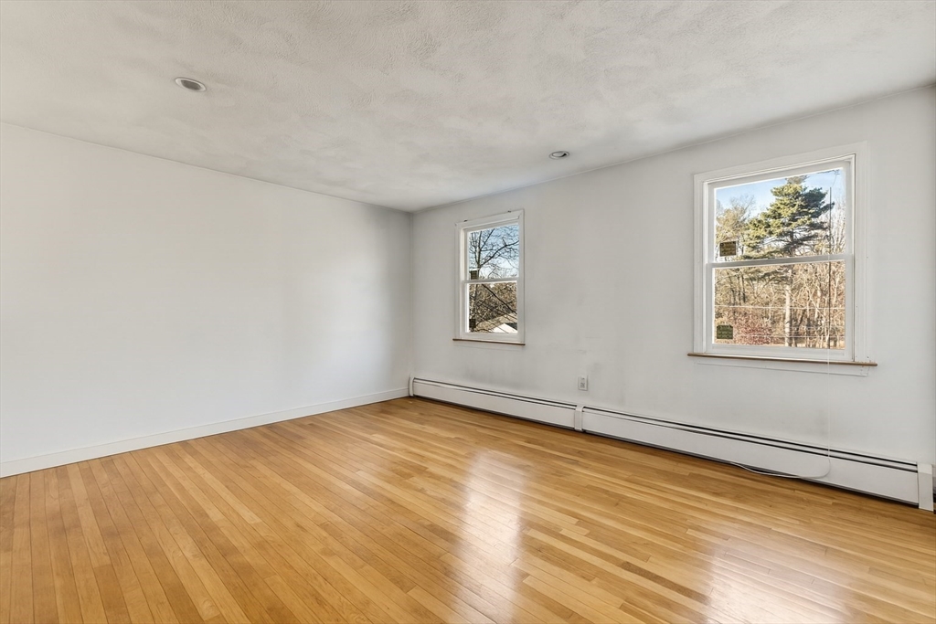 16 Albemarle Road Norwood, MA 02062 - Photo 10 of 19