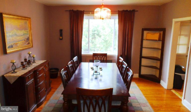 1544 Northwick Road Baltimore, MD 21218 - Photo 28 of 30 Dining Room