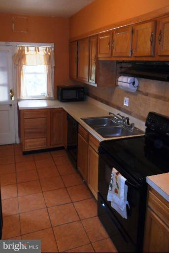 1544 Northwick Road Baltimore, MD 21218 - Photo 29 of 30 Kitchen