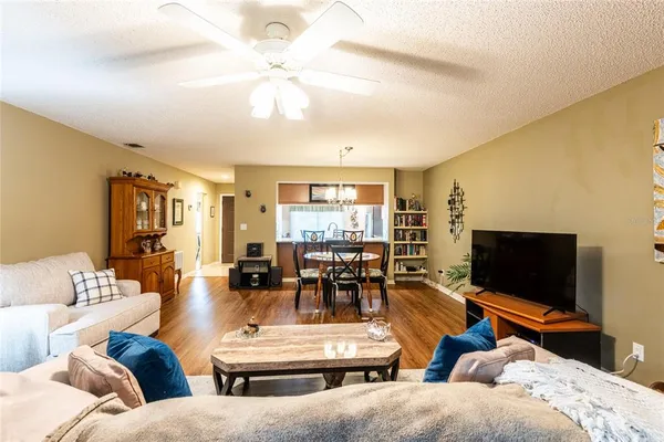 $252,500 | 1801 East Lake Road South, Unit 11D, Palm Harbor, FL 34685