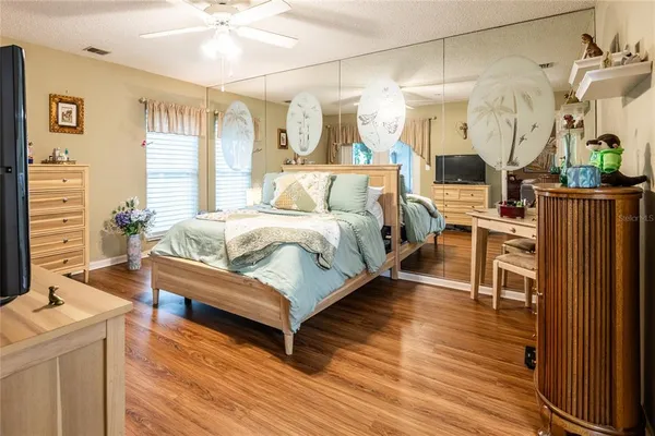 $252,500 | 1801 East Lake Road South, Unit 11D, Palm Harbor, FL 34685