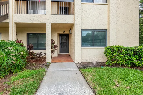 $252,500 | 1801 East Lake Road South, Unit 11D, Palm Harbor, FL 34685