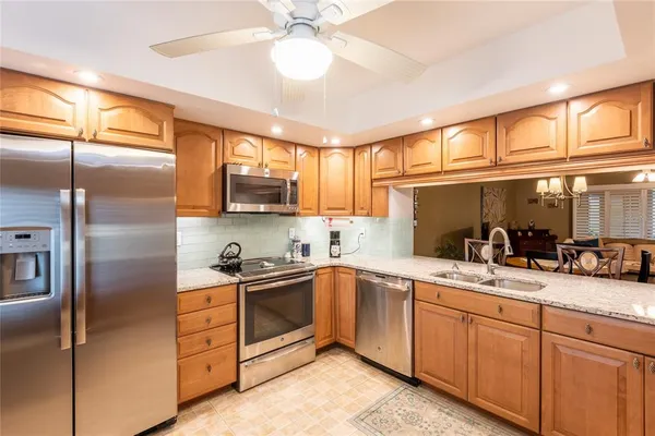 $252,500 | 1801 East Lake Road South, Unit 11D, Palm Harbor, FL 34685