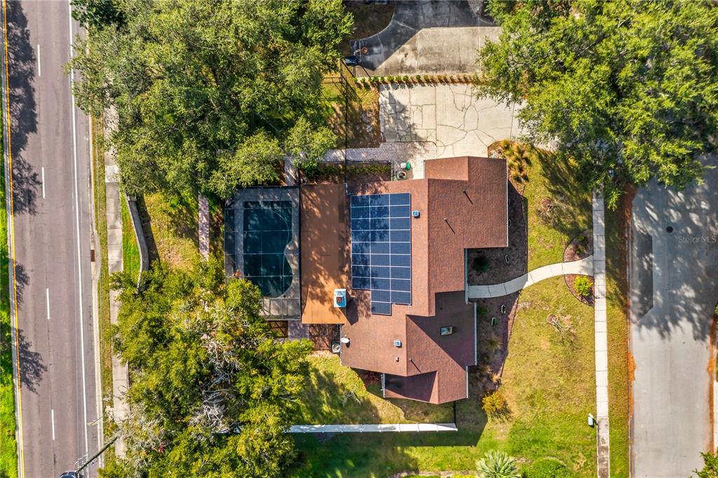 4951 Courtland Loop Winter Springs, FL 32708 - Photo 33 of 36 front view of a house with a yard