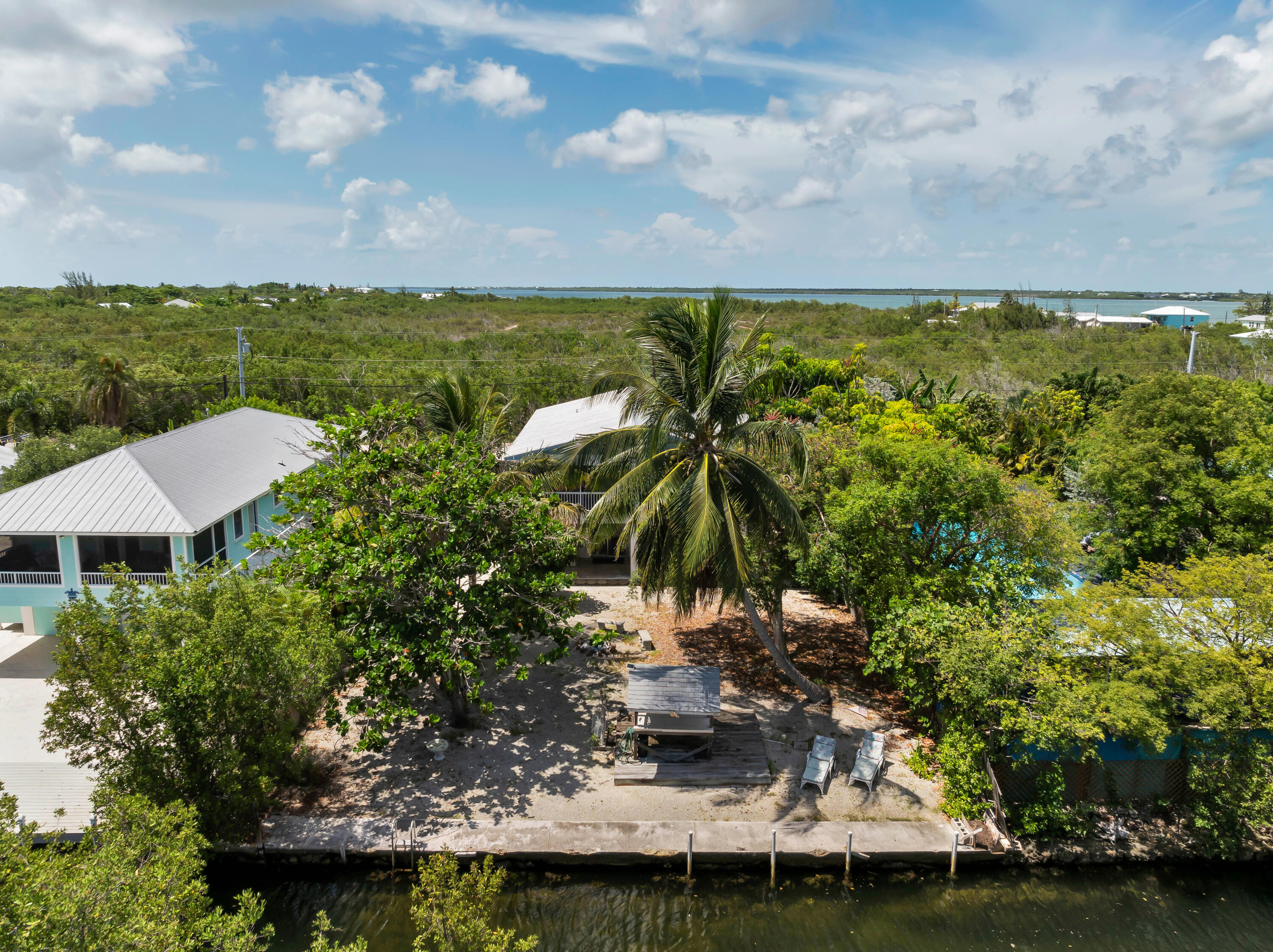 28316 County Road Summerland Key, FL 33042 - Photo 35 of 44 69 - aerial back