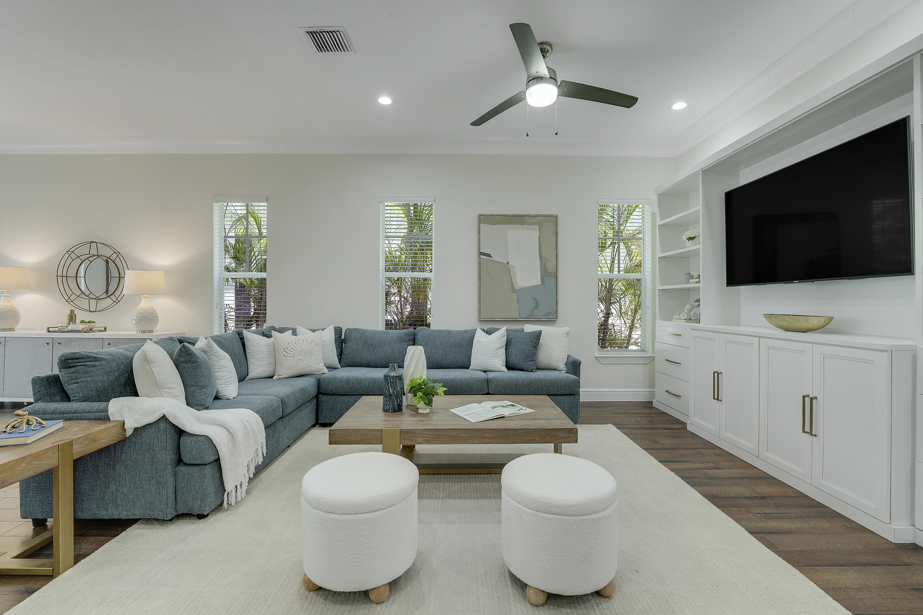 112 Spikerush Road Jupiter, FL 33458 - Photo 6 of 49 Living Room