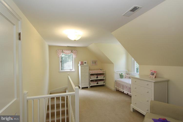 840 Randolph Road Silver Spring, MD 20904 - Photo 5 of 30 Interior (General)