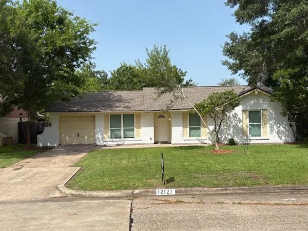 $225,000 | 12127 Rhinebeck Drive, Houston, TX 77089