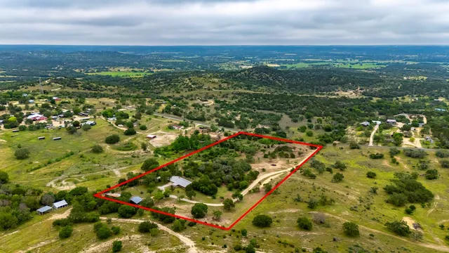 $540,000 | 168 Stoney Hills Road, Center Point, TX 78010