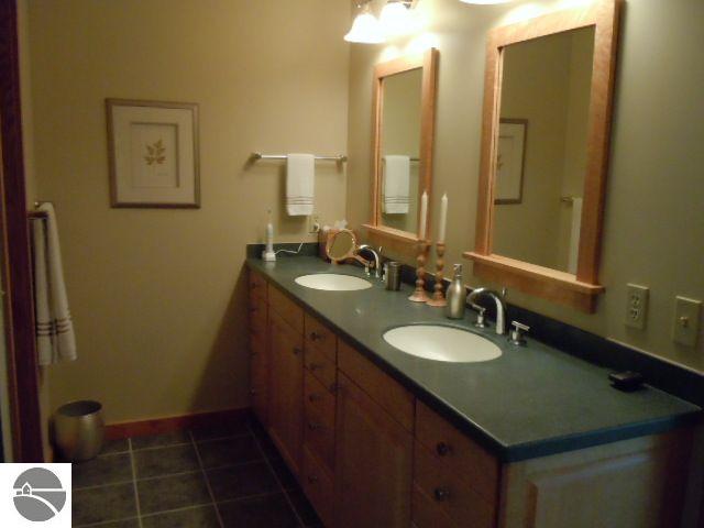 6959 Deepwater Point Road Williamsburg, MI 49690 - Photo 22 of 25 1730494-21.JPG