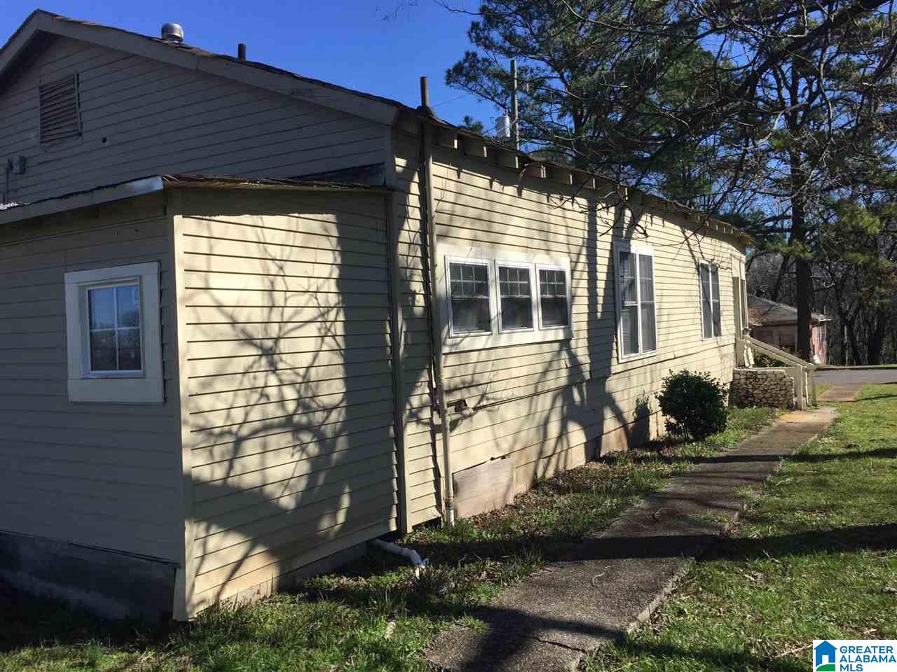 522 64th Street South Birmingham, AL 35212 - Photo 3 of 3