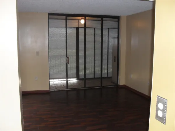 $2,300 | 5530 Northwest 44th Street, Unit 418C, Lauderhill, FL 33319