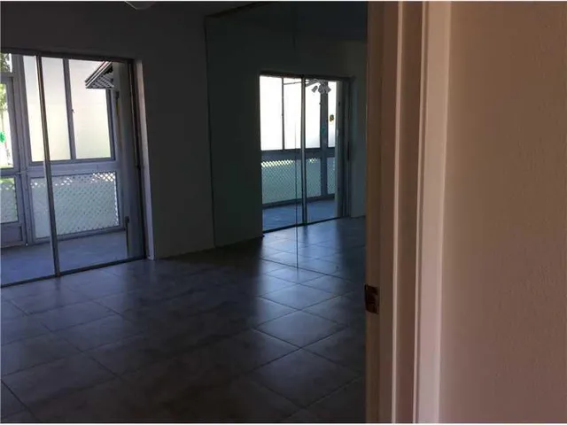 $1,900 | 500 Village Green Circle West, Unit 107, Palm Springs, FL 33461