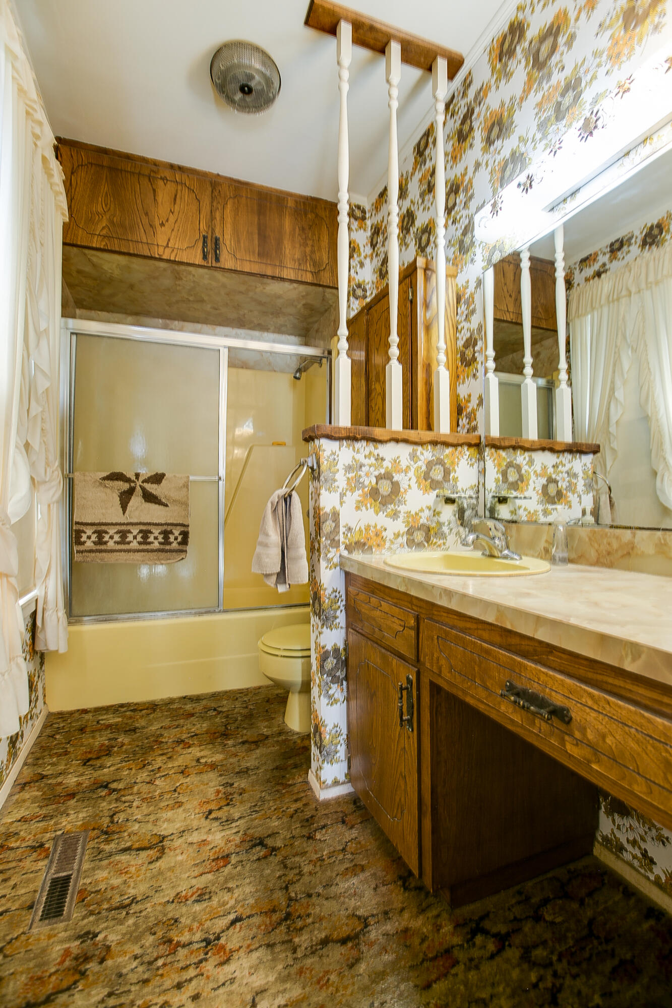 308 North 6th Street Ballinger, TX 76821 - Photo 30 of 40 5L4A6818Blended