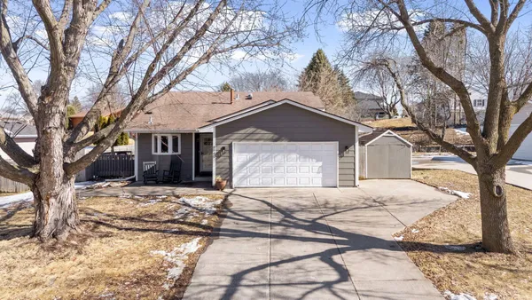 $385,000 | 8940 Yucca Lane North, Maple Grove, MN 55369