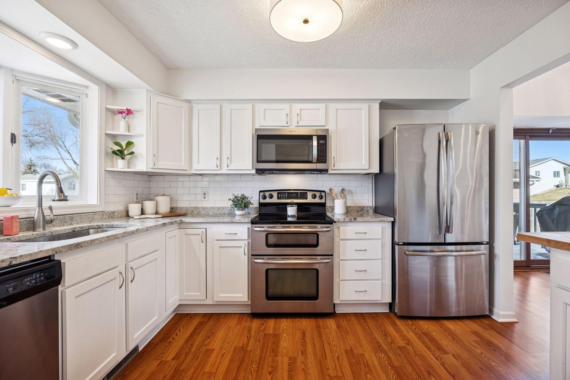 8940 Yucca Lane North Maple Grove, MN 55369 - Photo 2 of 51