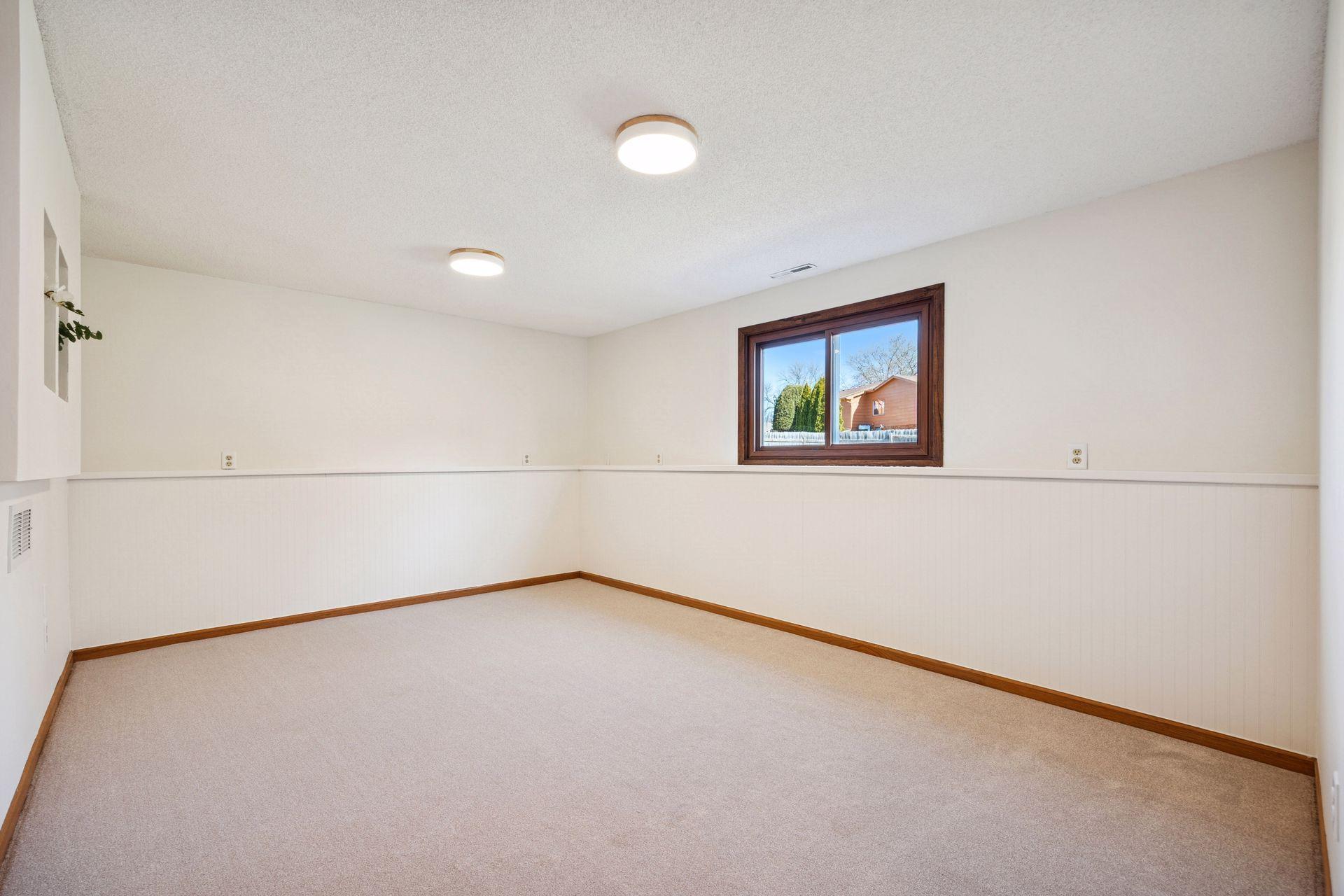 8940 Yucca Lane North Maple Grove, MN 55369 - Photo 22 of 51