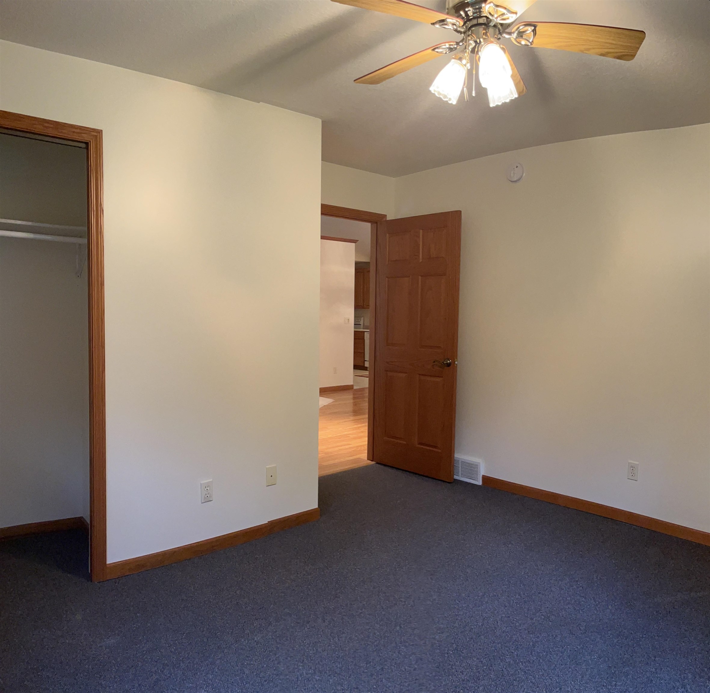 1225 South 8 Mile Road Kawkawlin, MI 48631 - Photo 26 of 57