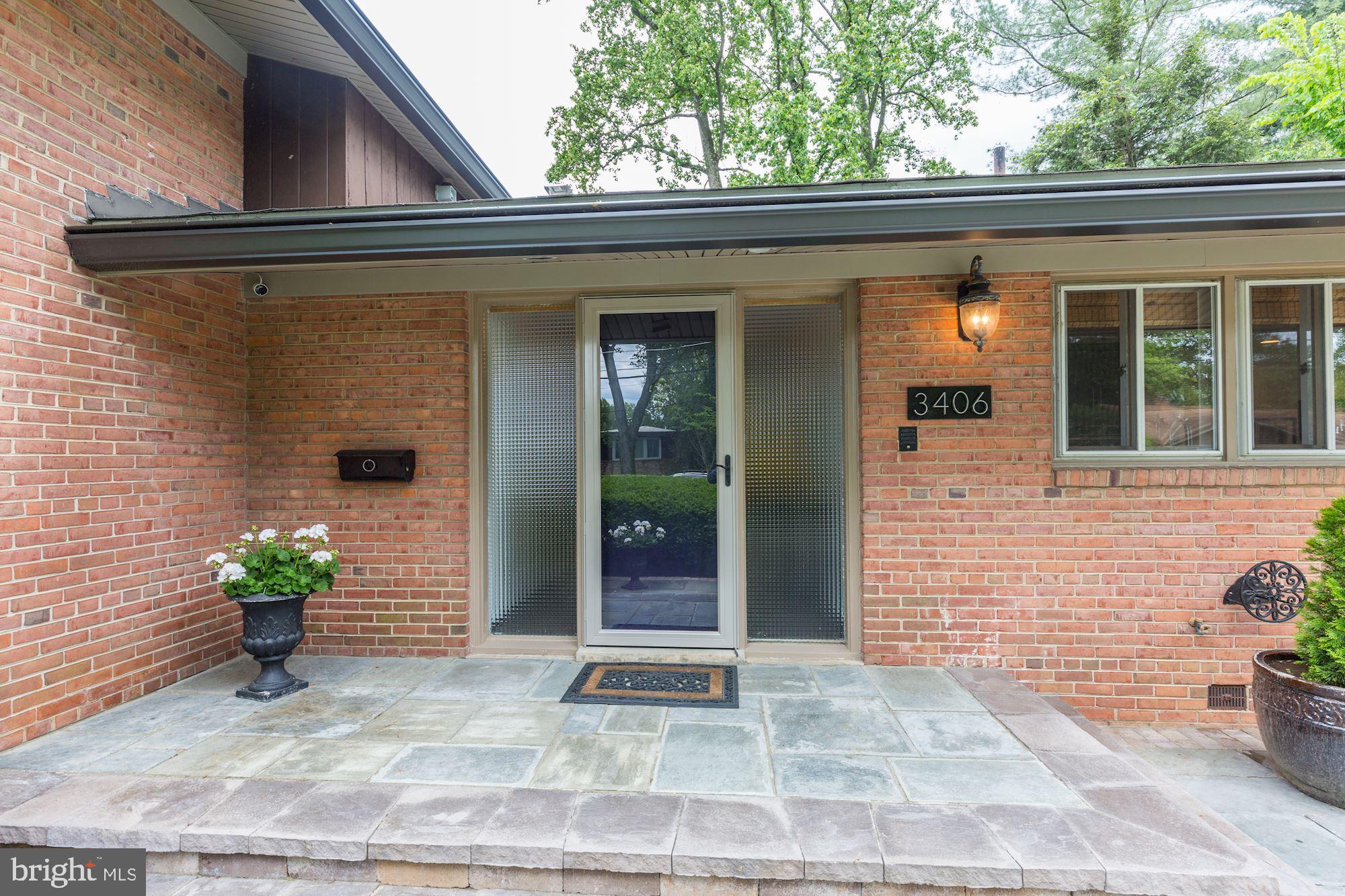 3406 Woolsey Drive Chevy Chase, MD 20815 - Photo 4 of 31