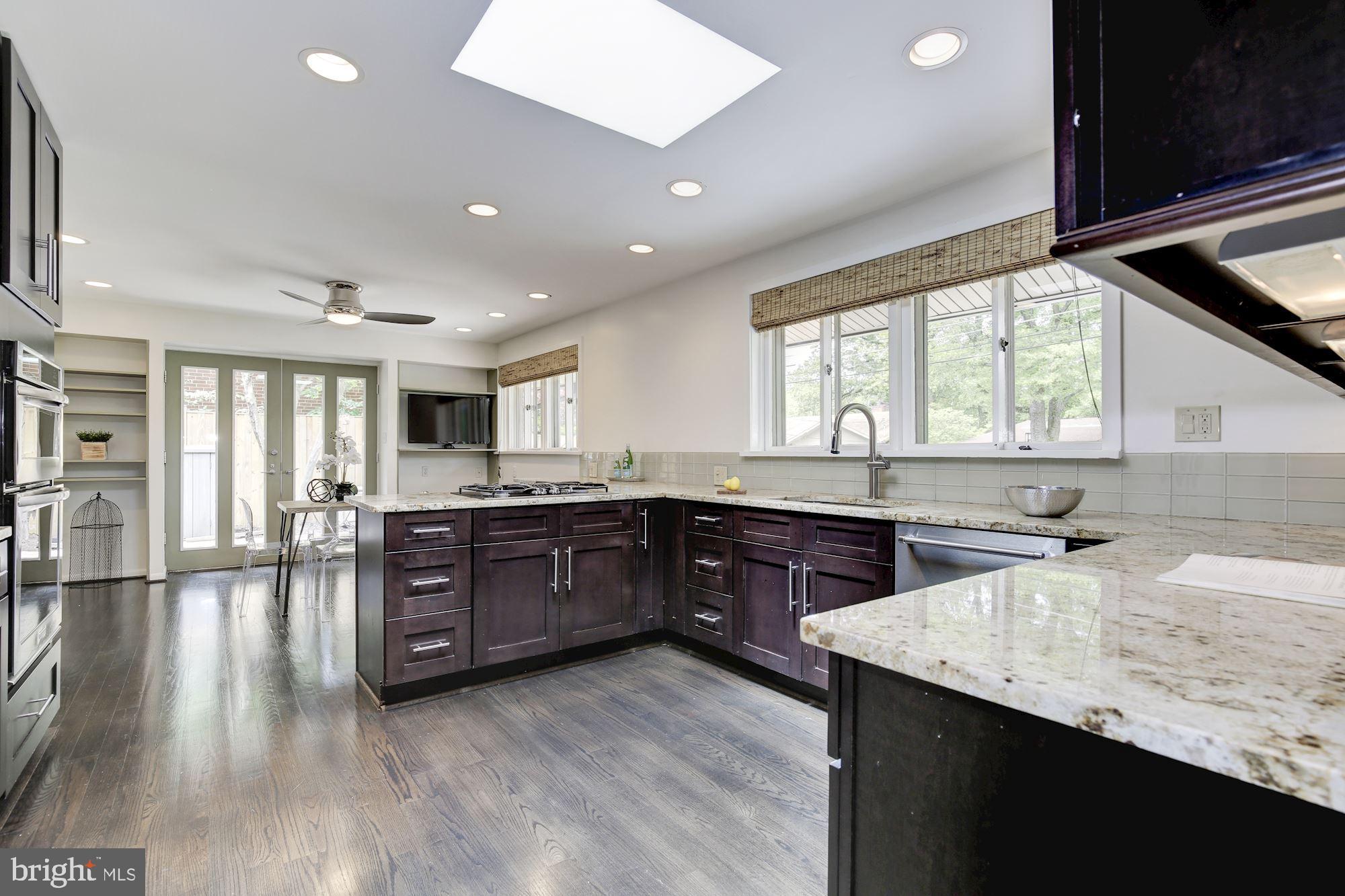 3406 Woolsey Drive Chevy Chase, MD 20815 - Photo 6 of 31