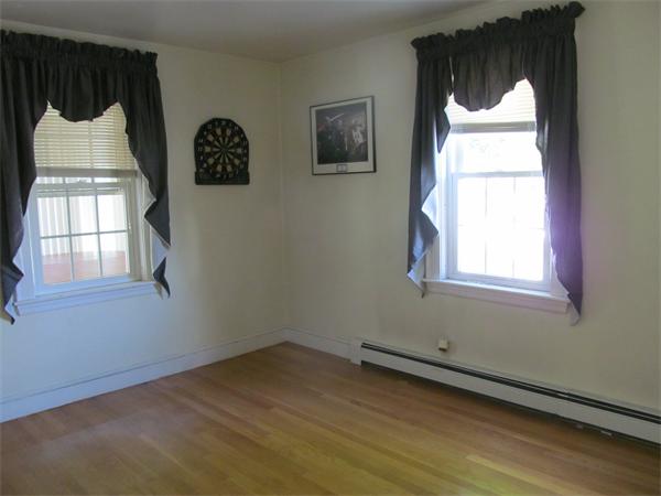13 Edgemont Road Braintree, MA 02184 - Photo 5 of 13