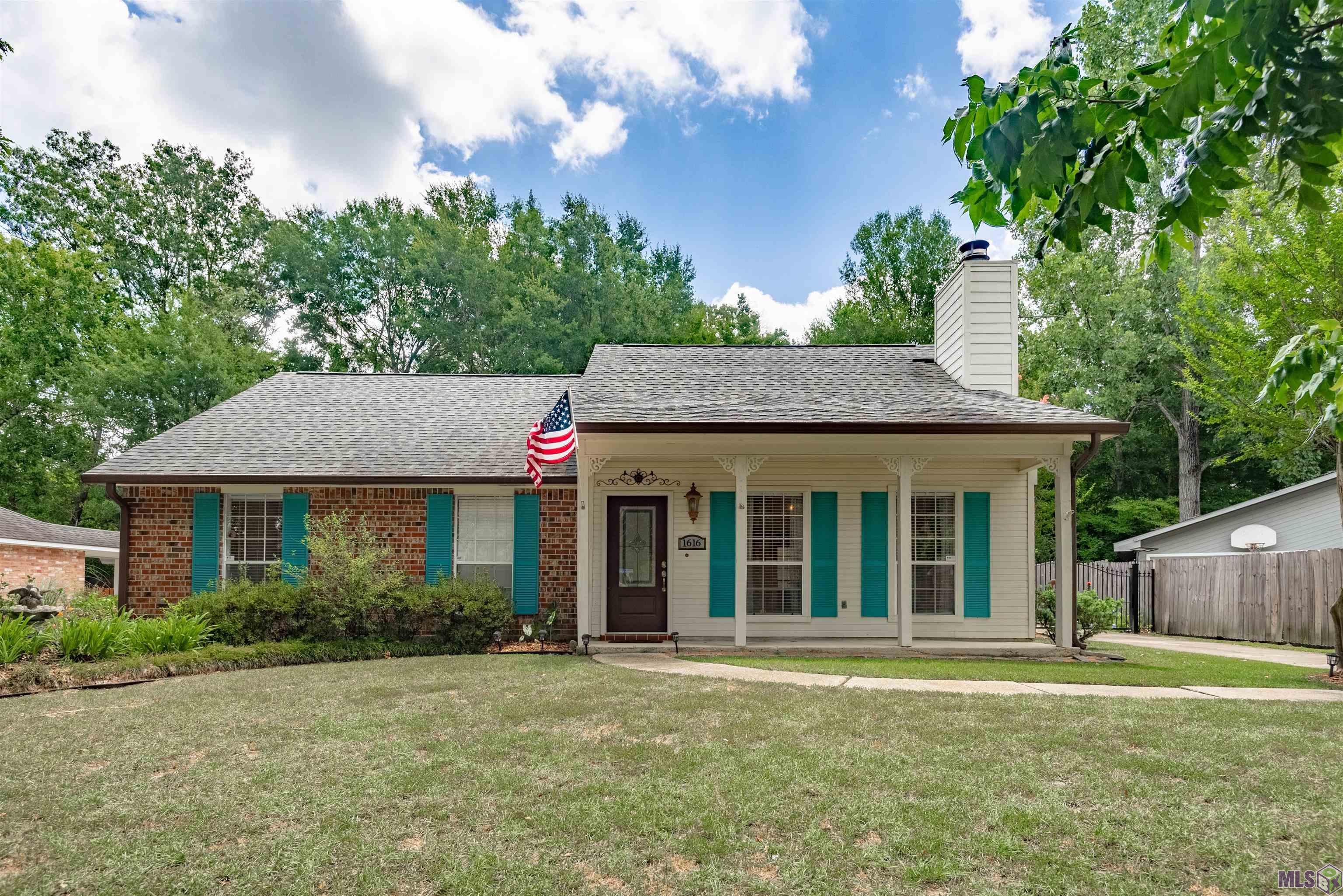 1616 Hobbiton Road Baton Rouge, LA 70810 - Photo 1 of 20