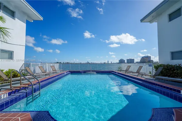 $2,050 | 7931 East Drive, Unit 404, North Bay Village, FL 33141