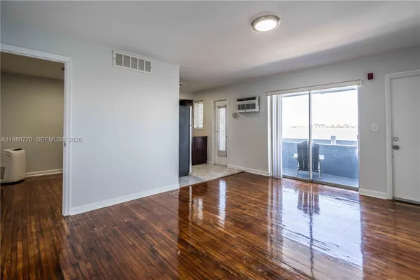 $2,050 | 7931 East Drive, Unit 404, North Bay Village, FL 33141