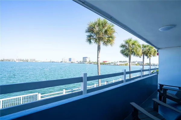 $2,050 | 7931 East Drive, Unit 404, North Bay Village, FL 33141