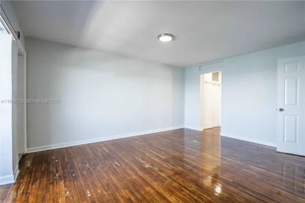 $2,050 | 7931 East Drive, Unit 404, North Bay Village, FL 33141