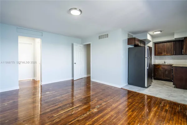 $2,050 | 7931 East Drive, Unit 404, North Bay Village, FL 33141