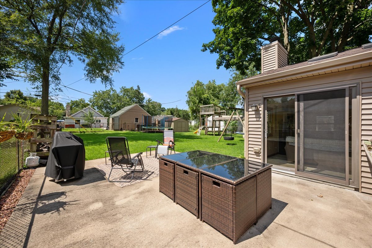 207 South Randall Road Aurora, IL 60506 - Photo 25 of 33 Gallery Image 25