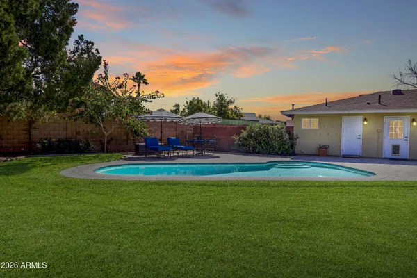 $1,295,000 | 7823 North 7th Place, Phoenix, AZ 85020