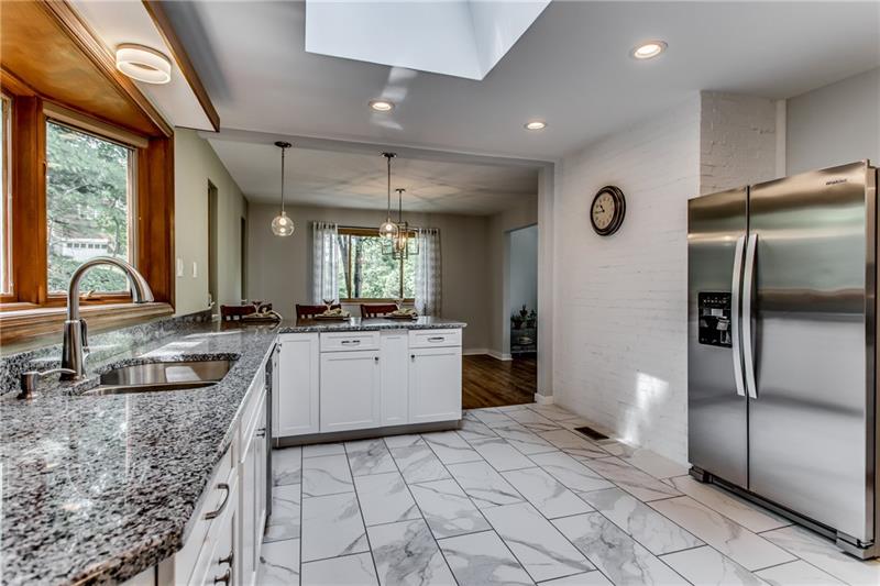 600 Woodside Road Pittsburgh, PA 15221 - Photo 12 of 25 Gallery Image 12