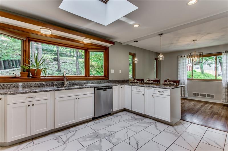 600 Woodside Road Pittsburgh, PA 15221 - Photo 13 of 25 Gallery Image 13
