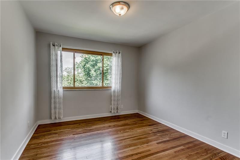 600 Woodside Road Pittsburgh, PA 15221 - Photo 15 of 25 Gallery Image 15