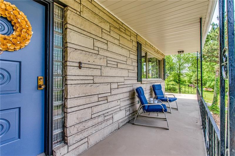 600 Woodside Road Pittsburgh, PA 15221 - Photo 3 of 25 Gallery Image 3