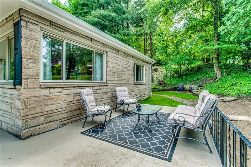 600 Woodside Road Pittsburgh, PA 15221 - Photo 4 of 25 Gallery Image 4