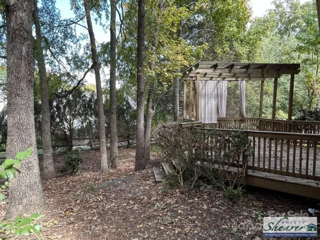 $407,500 | 6329 Elderslie Drive, Charlotte, NC 28269