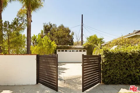 $1,525,000 | 1275 North Craig Avenue, Pasadena, CA 91104