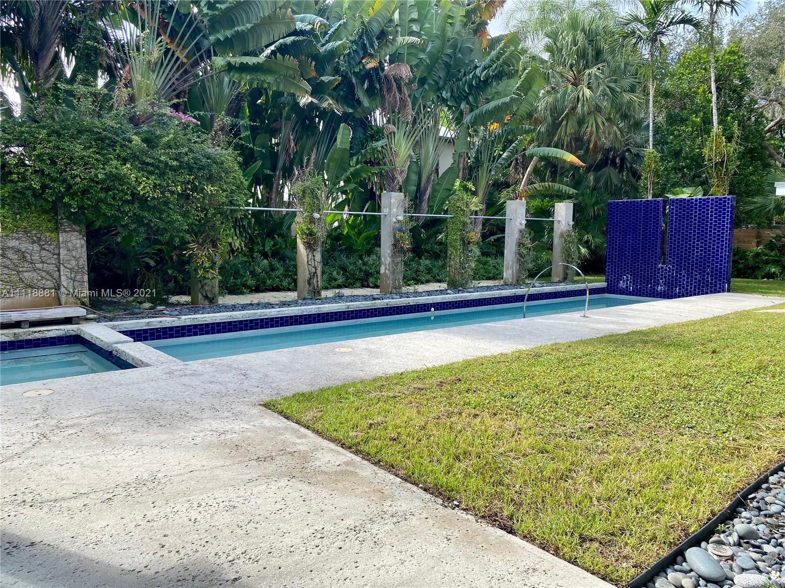 3620 Solana Road Miami, FL 33133 - Photo 17 of 23 a view of an outdoor space and yard