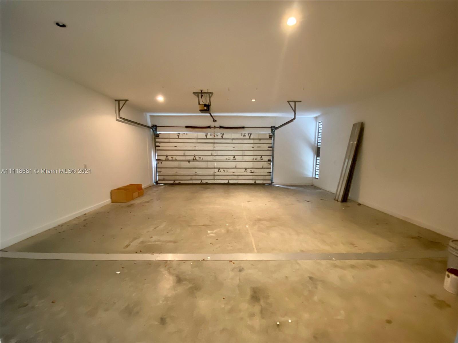 3620 Solana Road Miami, FL 33133 - Photo 23 of 23 a view of room with stairs and ventilation