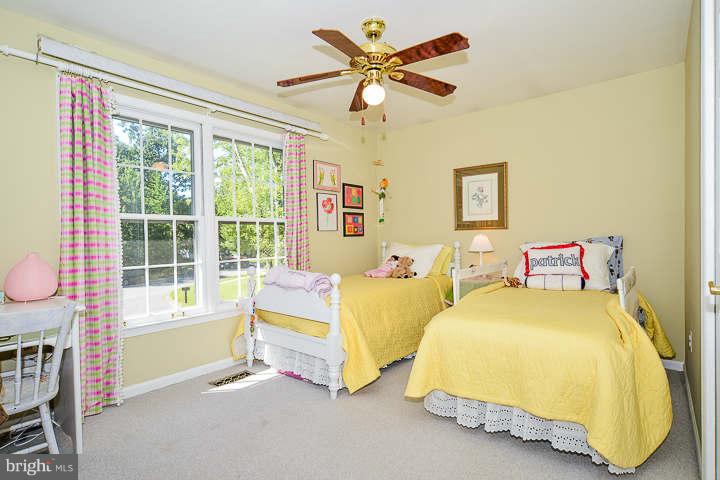 9100 Rookings Court Springfield, VA 22153 - Photo 10 of 28 Bedroom