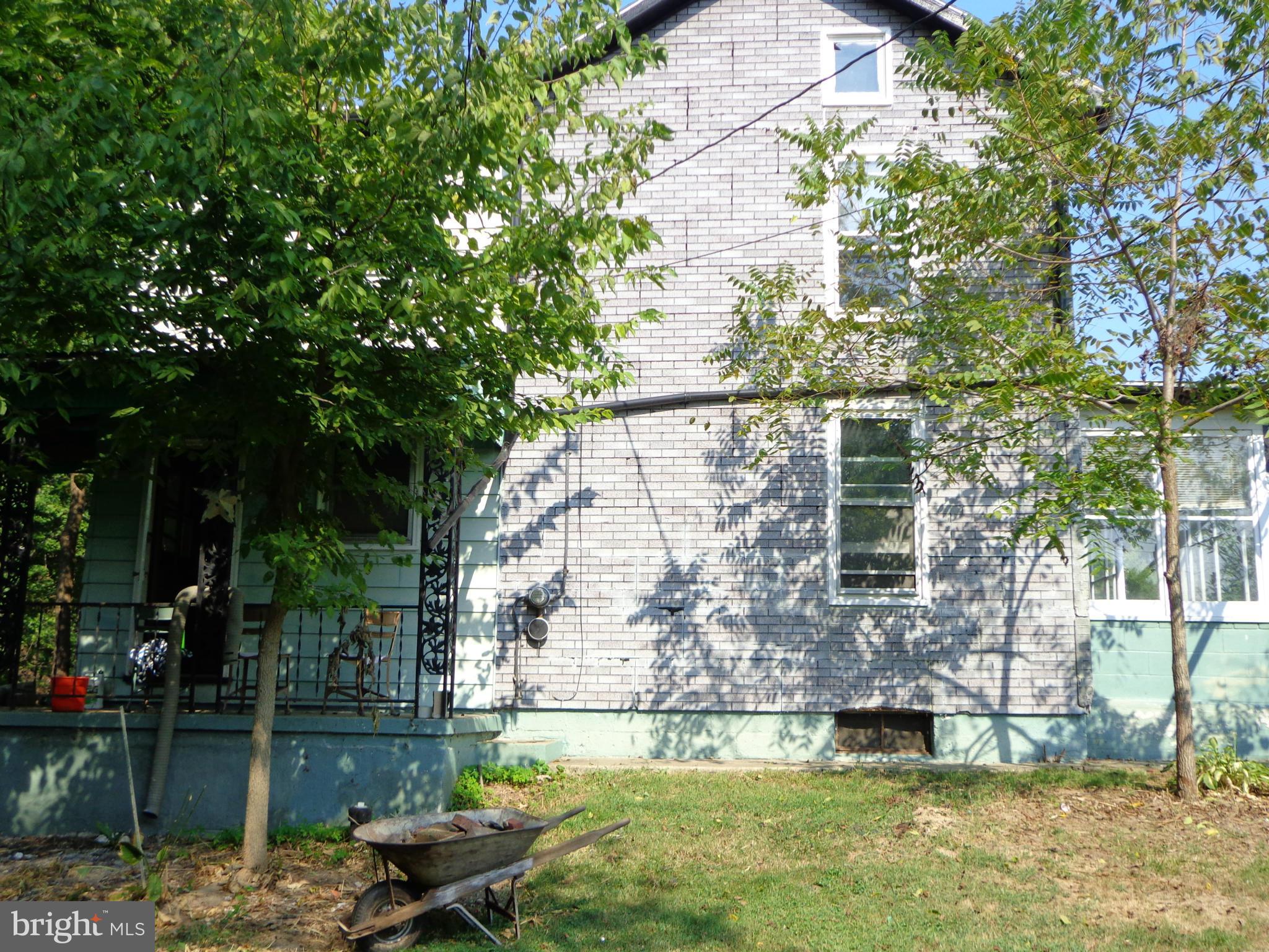 15429 Clear Spring Road Williamsport, MD 21795 - Photo 6 of 20 Exterior (General)